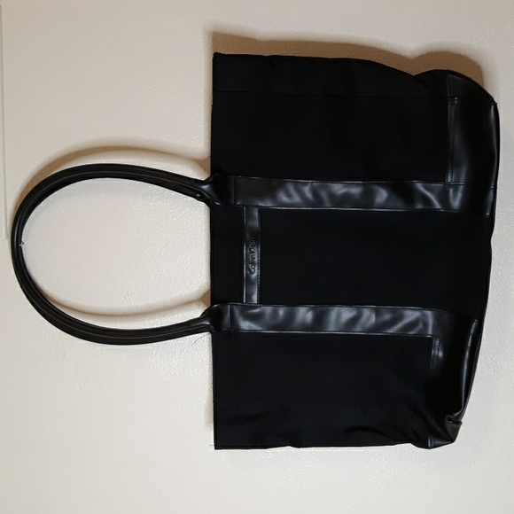 Calvin Klein Handbags - Calvin Klein Tote Bag